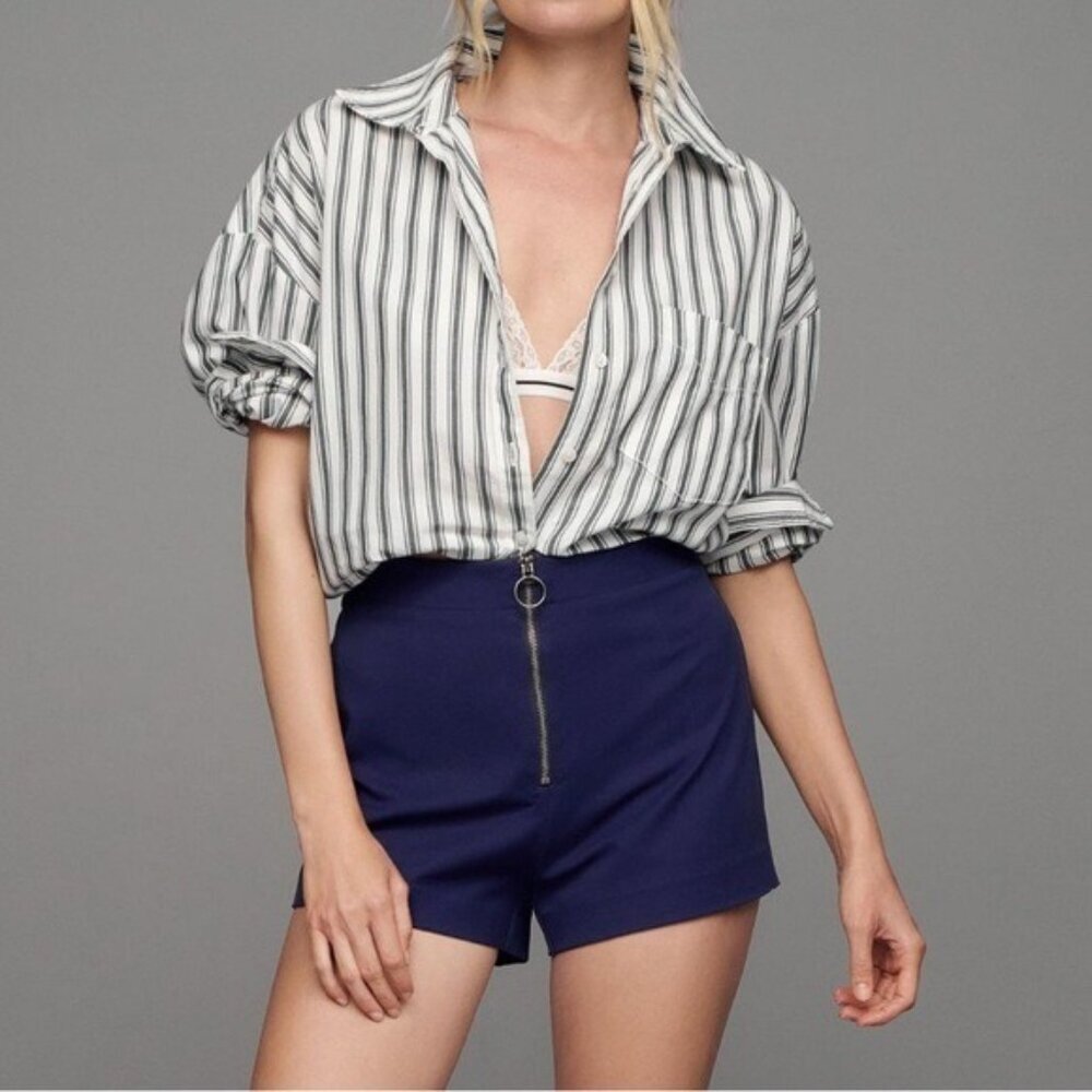 ANTHROPOLOGIE Maeve Zippered Micro Shorts Navy Blue Size 14 NEW - Picture 2 of 7